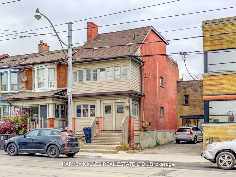 1215 Bathurst St #3 — Photo 1