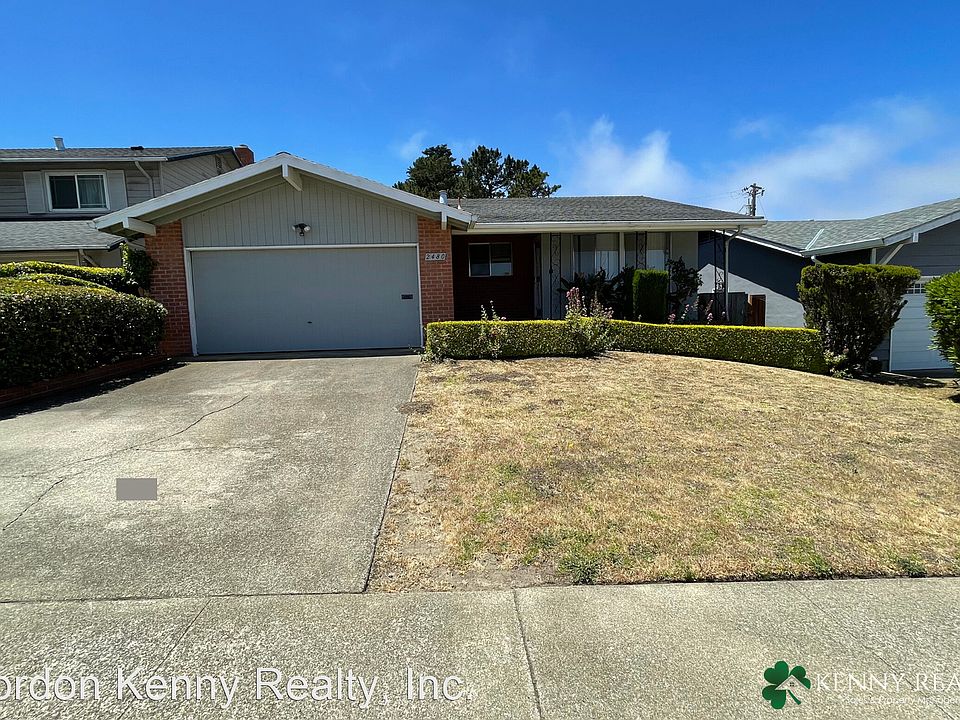 1st image of 2480 Shannon Dr