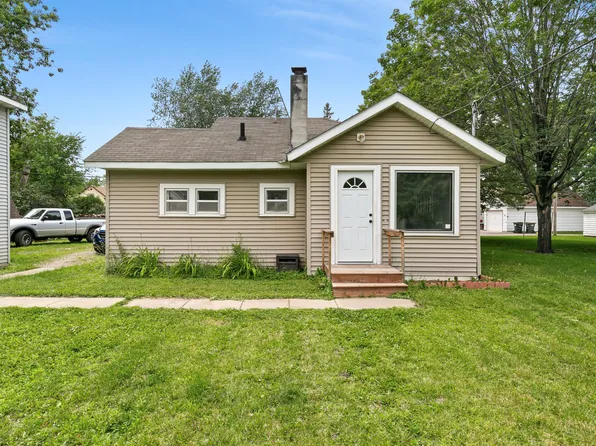 139 8th Ave N, Waite Park, MN 56387