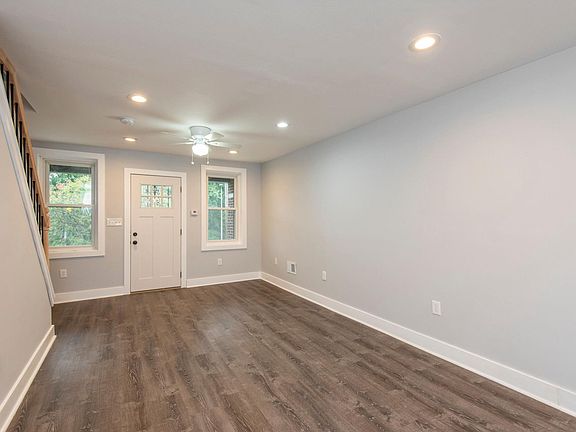 4th image of 32XX W Willard St #32XX