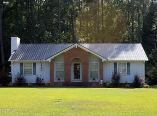 404 E Oliver St, Whiteville, NC 28472