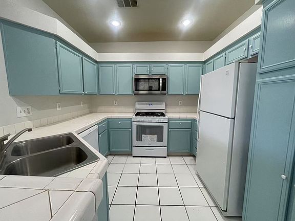 3rd image of 5155 W Tropicana Ave #2126-B53