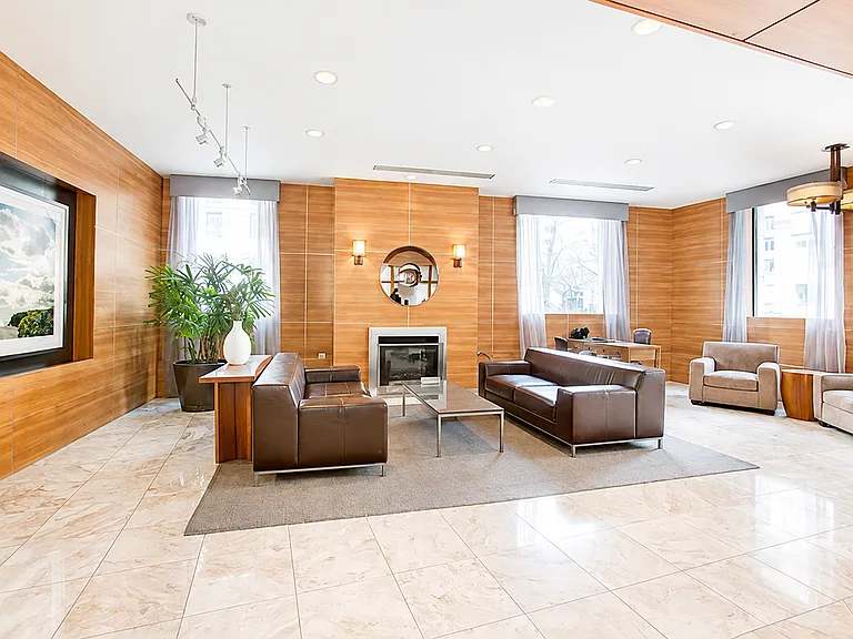 280 Rector Pl #4P — Photo 6