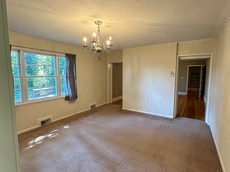 2306 Lane Ave — Photo 14