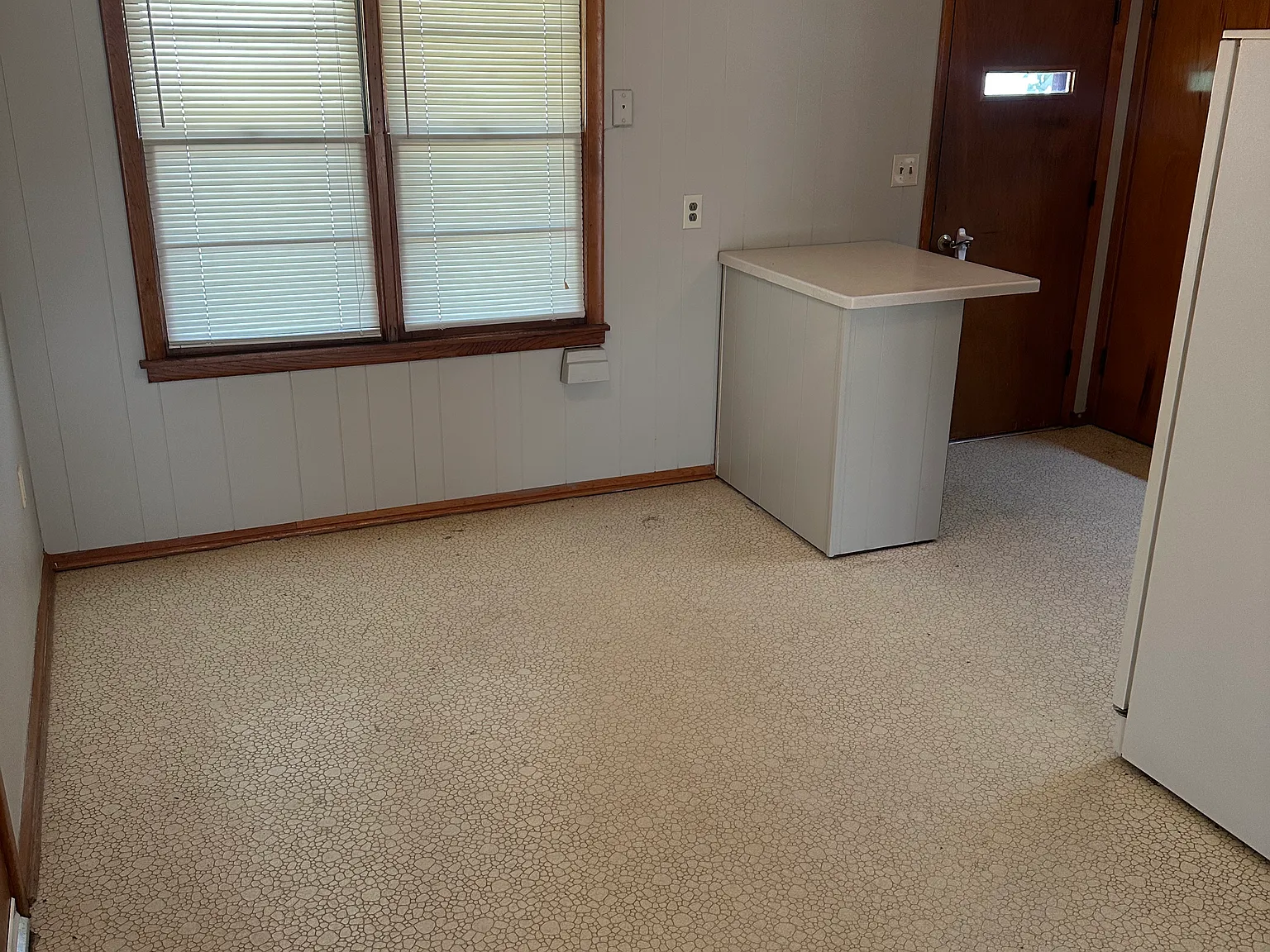 344 SE Queenstown Ave — Photo 4