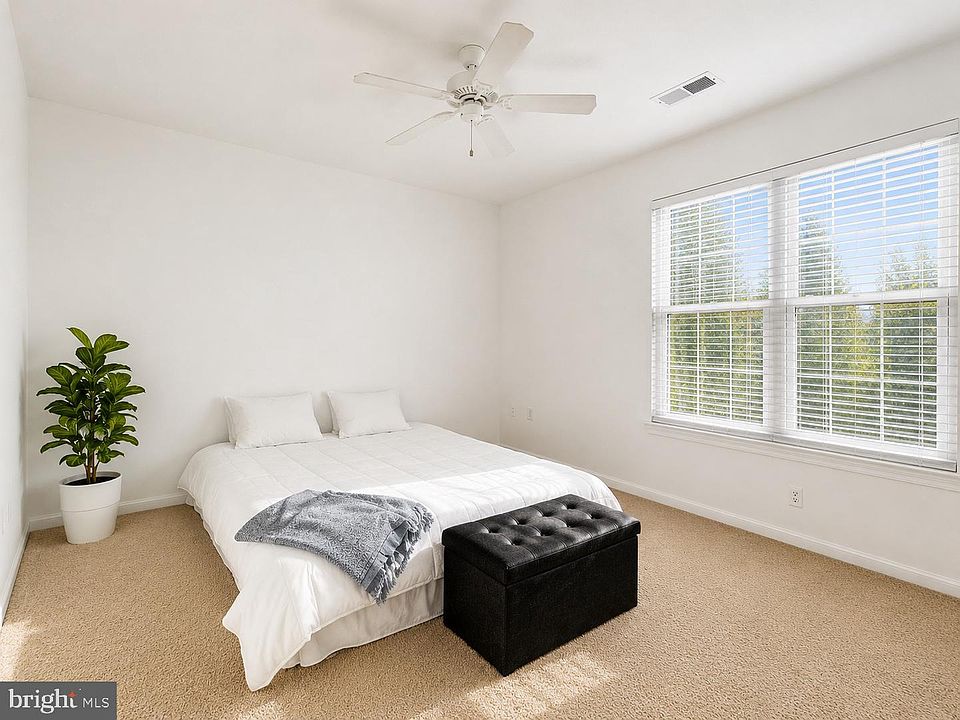 2nd image of 11750 Old Georgetown Rd APT 2522