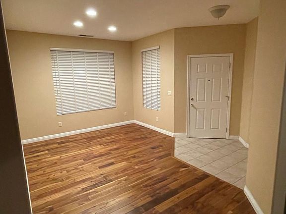 2nd image of 1113 Tule Dr