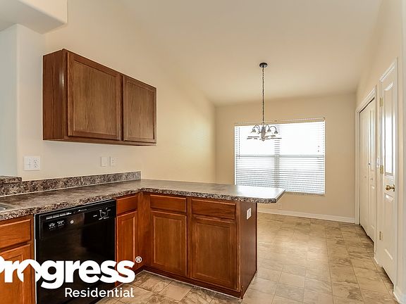 5th image of 7814 Monarch Garden Cir