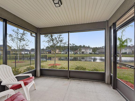 5th image of 413 Palazzo Cir