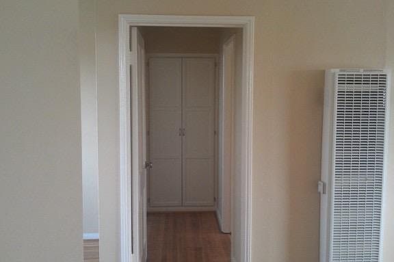 2nd image of 3141 Meade Ave