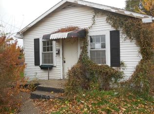 914 S Elsie Ave, Davenport, IA 52802