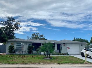 9741 Rainbow Ln, Port Richey, FL 34668