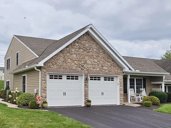 102 Linden Ave, Montoursville, PA 17754