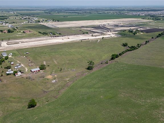 3rd image of 1500 & 1520 E Fm 487