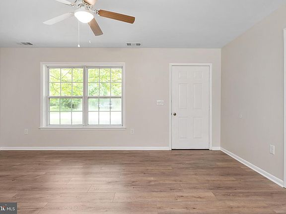 3rd image of 6179 E Dorlon Dr