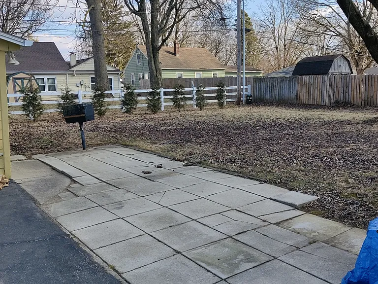 5109 Meadow Ln — Photo 2