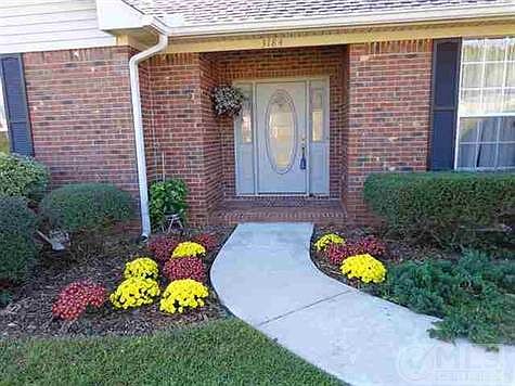 5th image of 3184 Hawks Landing Dr