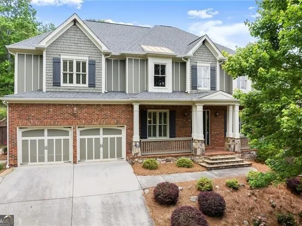 1286 Whisper Cove Dr, Buford, GA 30518