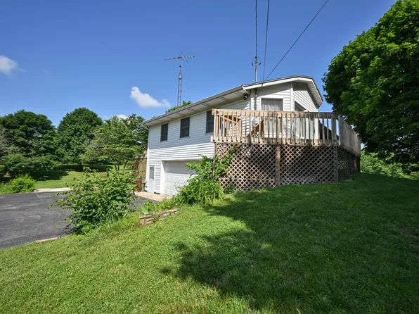 36 Church Hill Rd, Tremont City, OH 45372