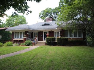 155 N Woodlawn Ave, Decatur, IL 62522