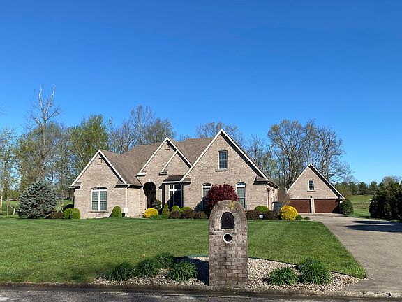 2nd image of 320 Fox Chase Ct
