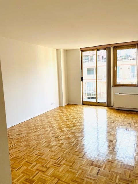 1st image of 393 W 49th St APT 5PP