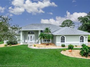 424 Holly Dr, Sebring, FL 33876