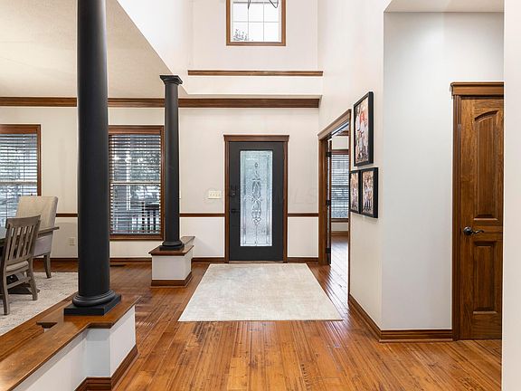 5th image of 2926 Cordella St