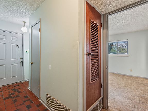 4th image of 8401 Tecumseh Dr