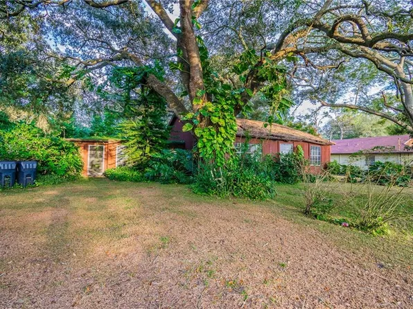 7911 Lakeshore Dr, Tampa, FL 33604