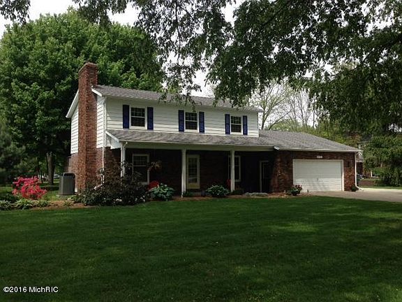 2nd image of 09287 Riverbend Dr