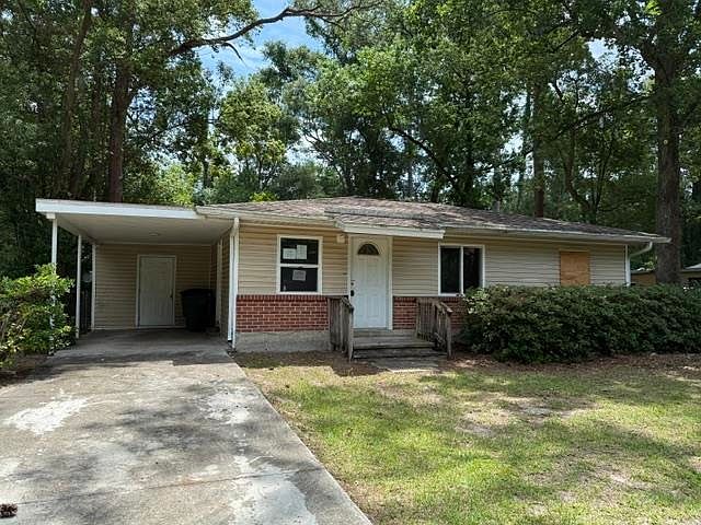 1st image of 2813 Southwood Dr