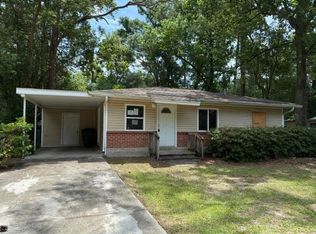 2813 Southwood Dr, Tallahassee, FL 32301