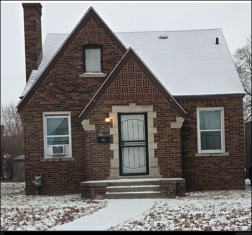 16672 Lauder St, Detroit, MI 48235