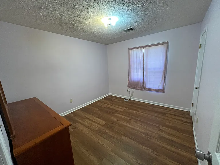 3755 Station Dr NW — Photo 10