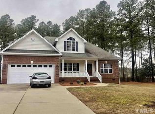 1011 Swift Creek Dr, Clayton, NC 27520