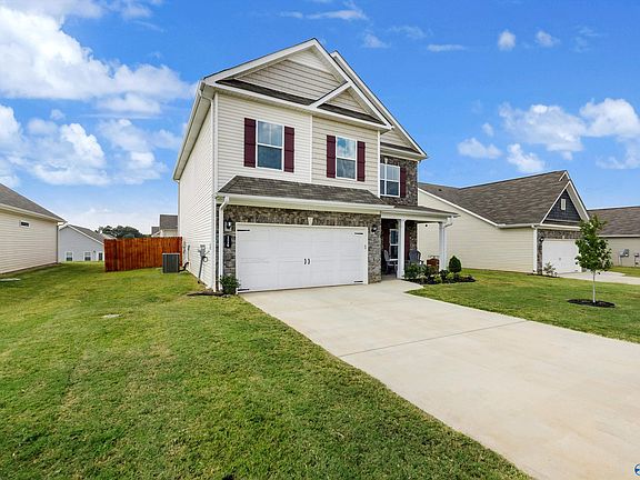 3rd image of 116 Emma Grace Ln