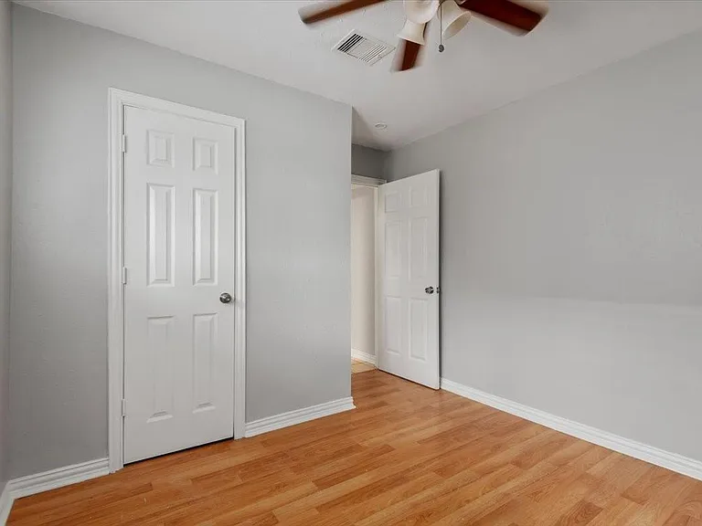 1935 Barnsley Ln — Photo 26