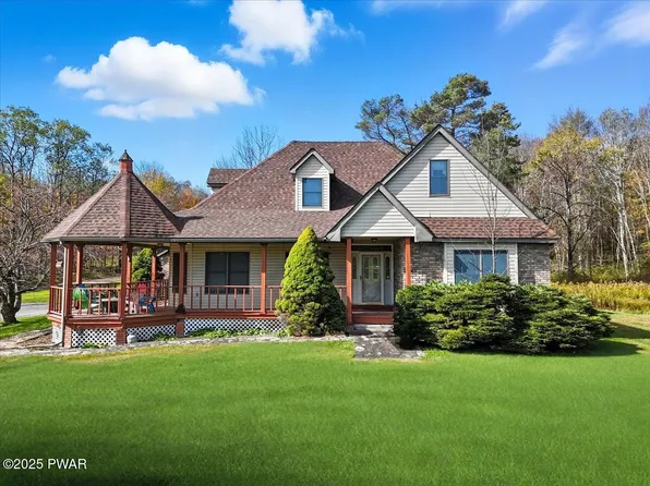 223 Rainbow Rd, Lakewood, PA 18439