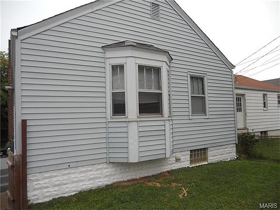 4th image of 8505 Philo Ave