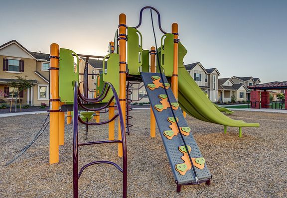 Woodside Homes - Residence V - Lot 92