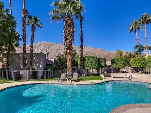 857 E Arenas Rd, Palm Springs, CA 92262