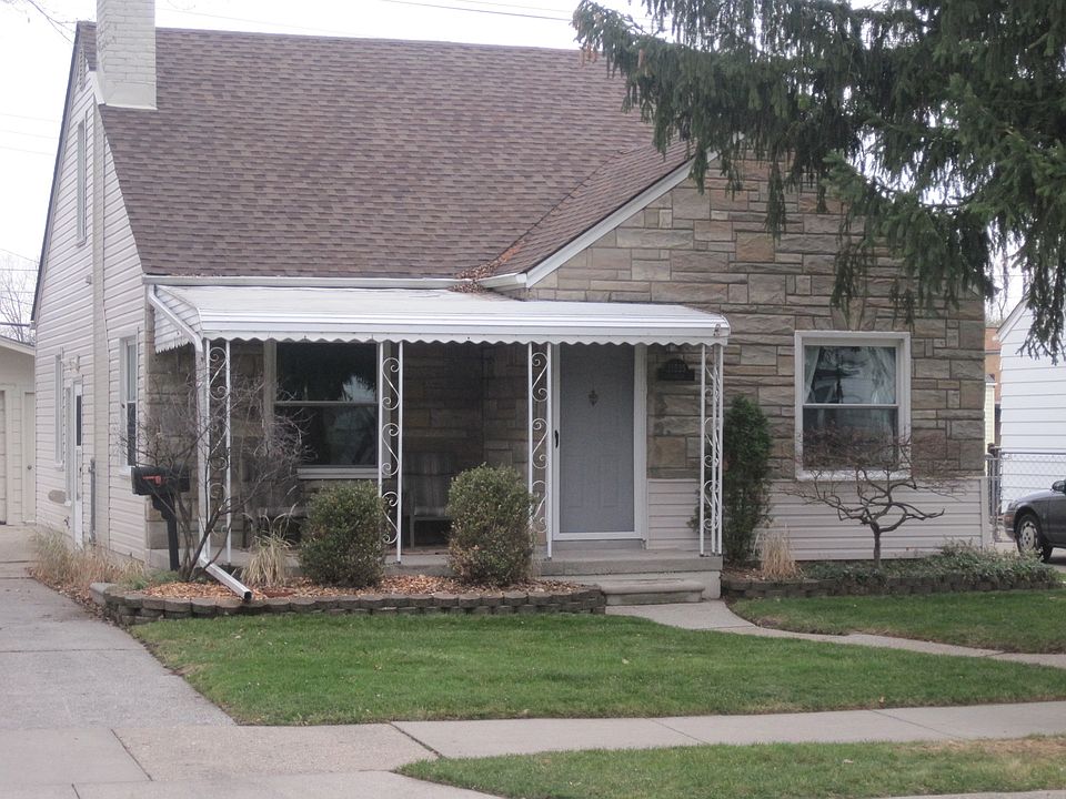 1st image of 21525 Gaukler St