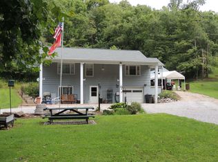 9026 Walnut Dowler Rd, Logan, OH 43138