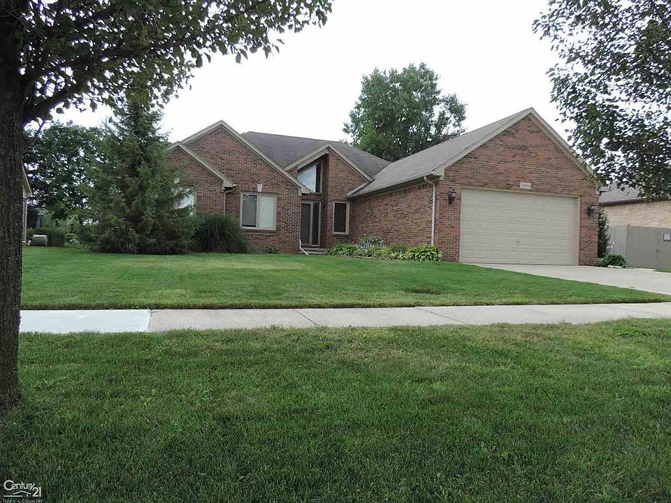 1st image of 19554 Jack Pine Dr