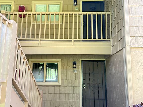 3rd image of 98-1370 Koaheahe Pl APT 165