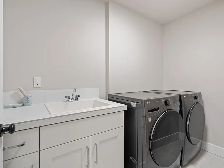5741 W A St #1 — Photo 32