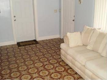 2nd image of 5811 Kelsey Ln