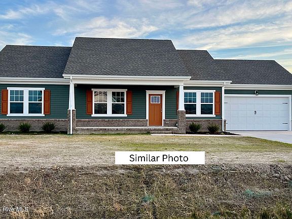 2nd image of 200 Apple Court