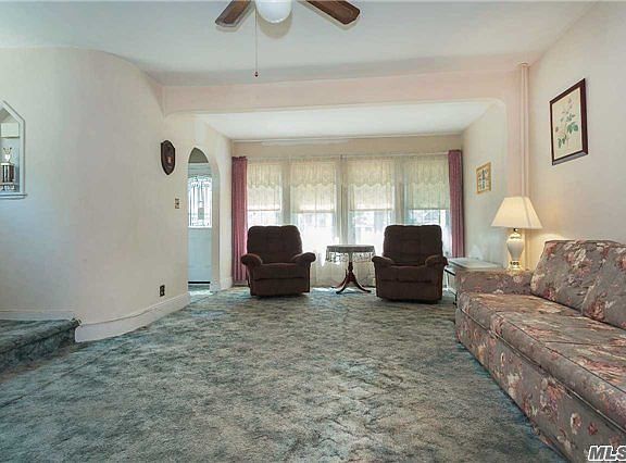 2nd image of 22415 Davenport Ave